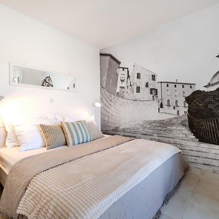 Ojra New Apartment With Seaview Sibenik Luaran gambar