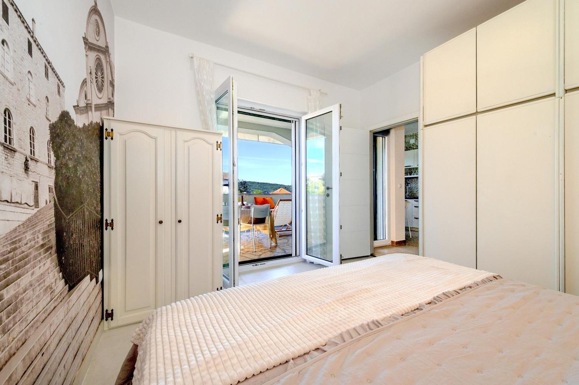 Ojra New Apartment With Seaview Sibenik Luaran gambar