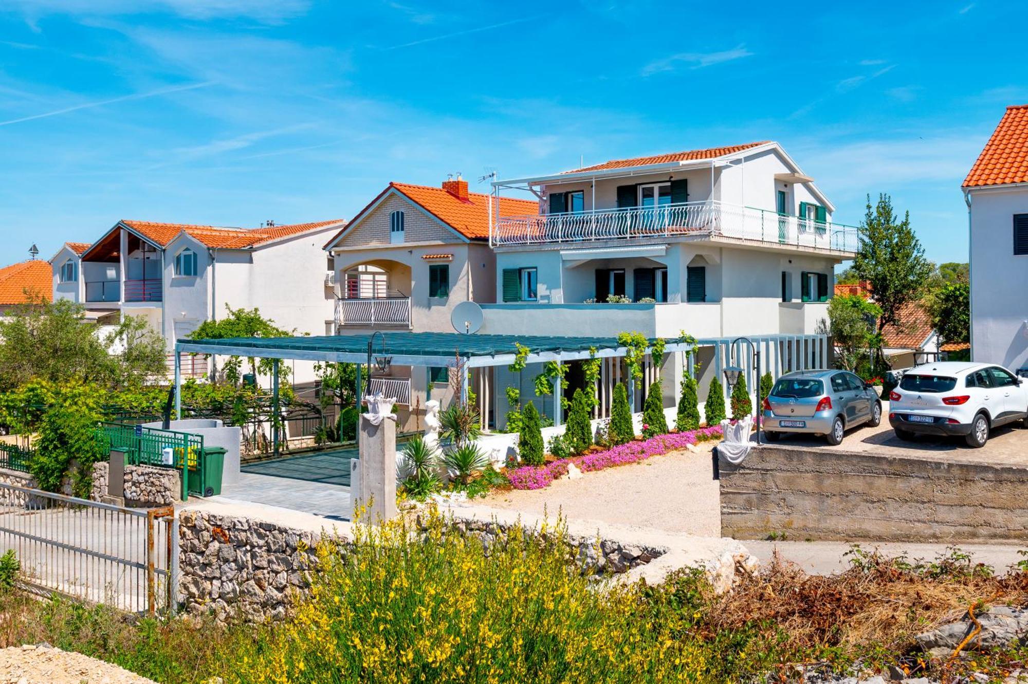 Ojra New Apartment With Seaview Sibenik Luaran gambar